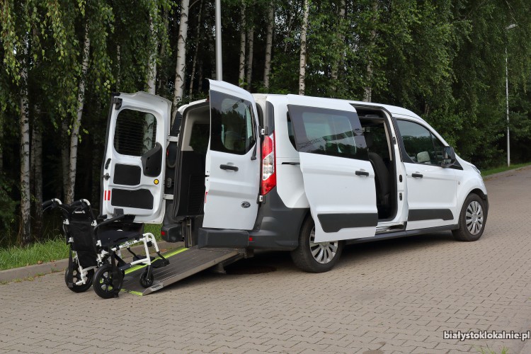 Przewóz osób niepełnosprawnych, transport na wózkach inwalidzkich